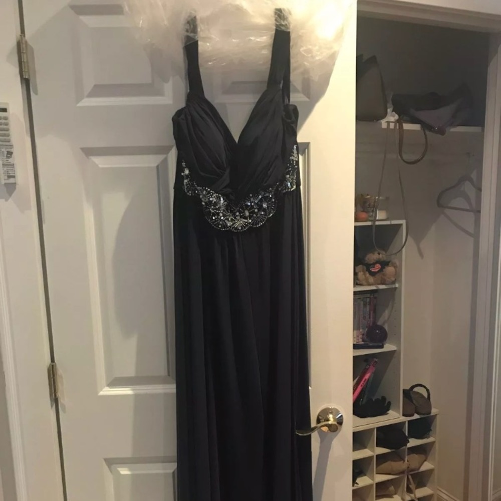NWT Navy Blue Prom Dress